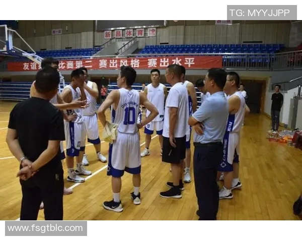 重庆篮球队在全国耐力排行榜中荣登第六名展现出强大实力与拼搏精神